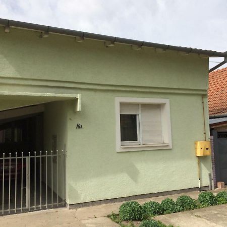 Apartman Melody Sombor Eksteriør bilde